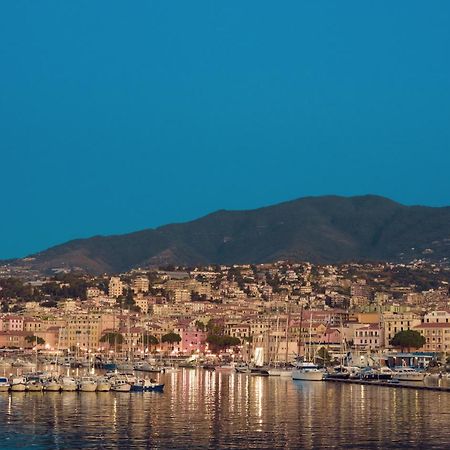 Sanremo Like: In Centro E Con Garage! Apartment ภายนอก รูปภาพ