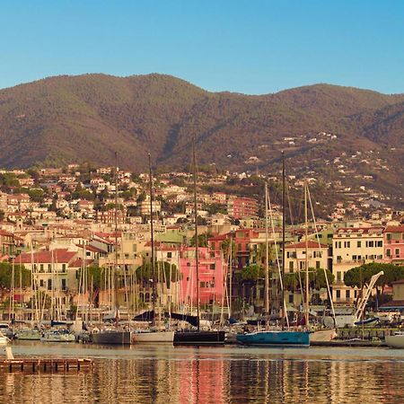 Sanremo Like: In Centro E Con Garage! Apartment ภายนอก รูปภาพ